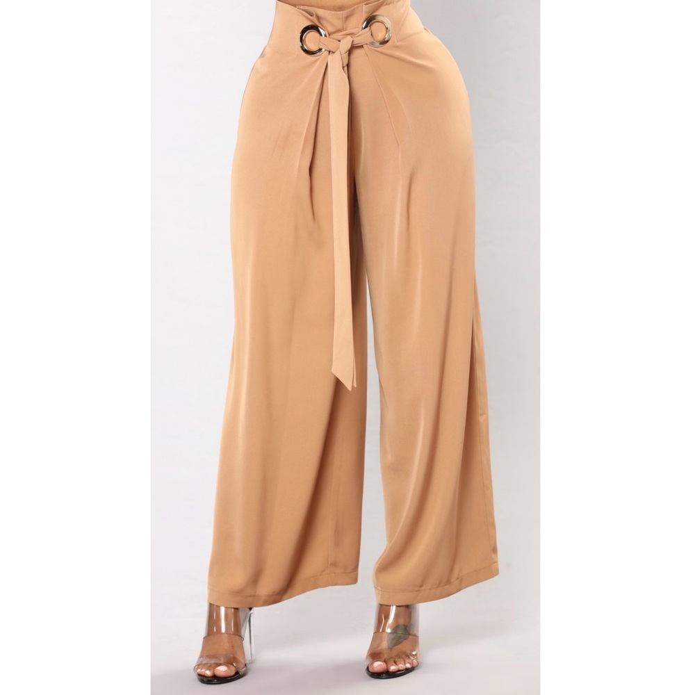Fashion Nova Wide Leg Pants - Picture 2 of 3